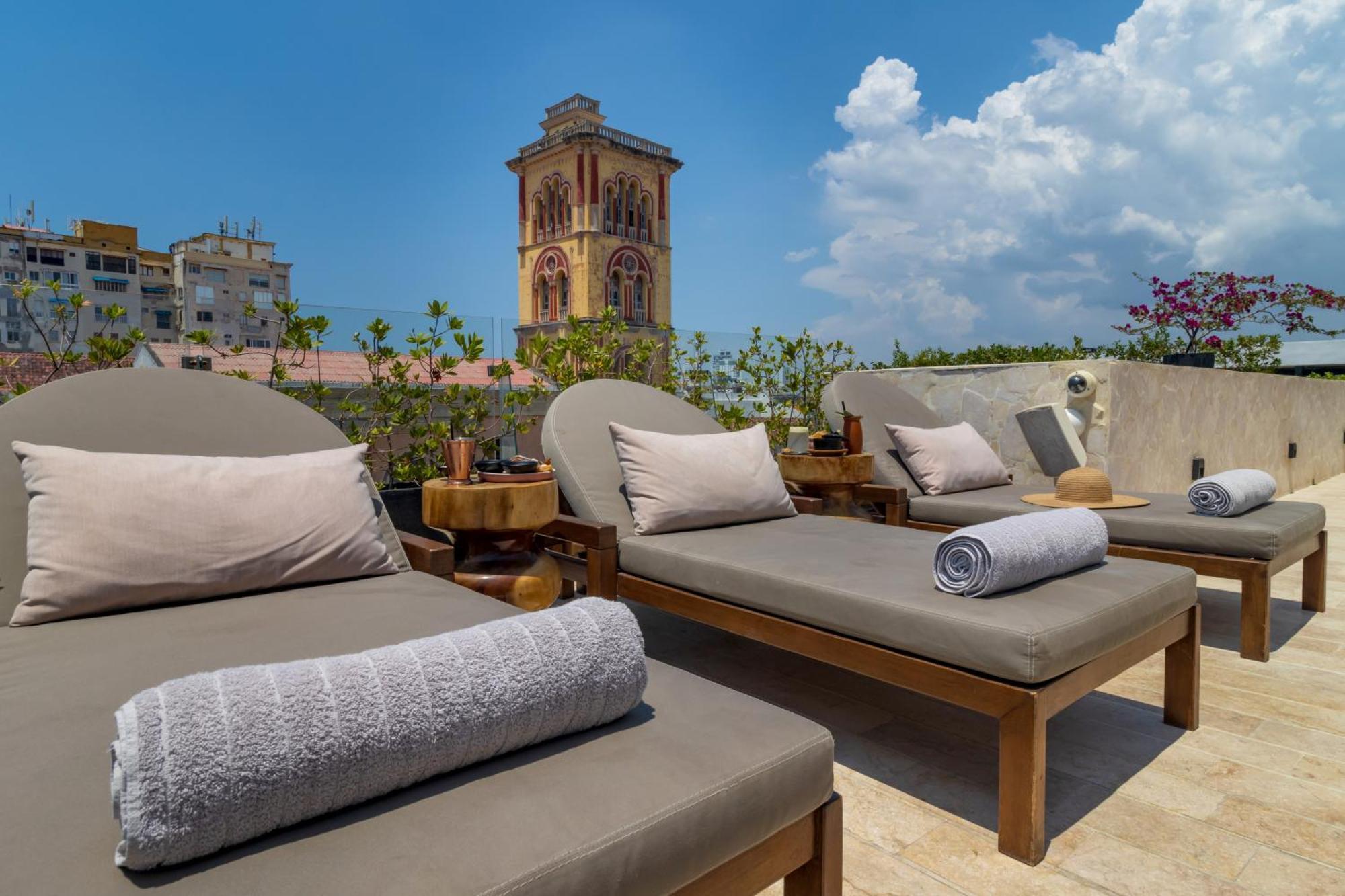 Cinco Boutique Hotel