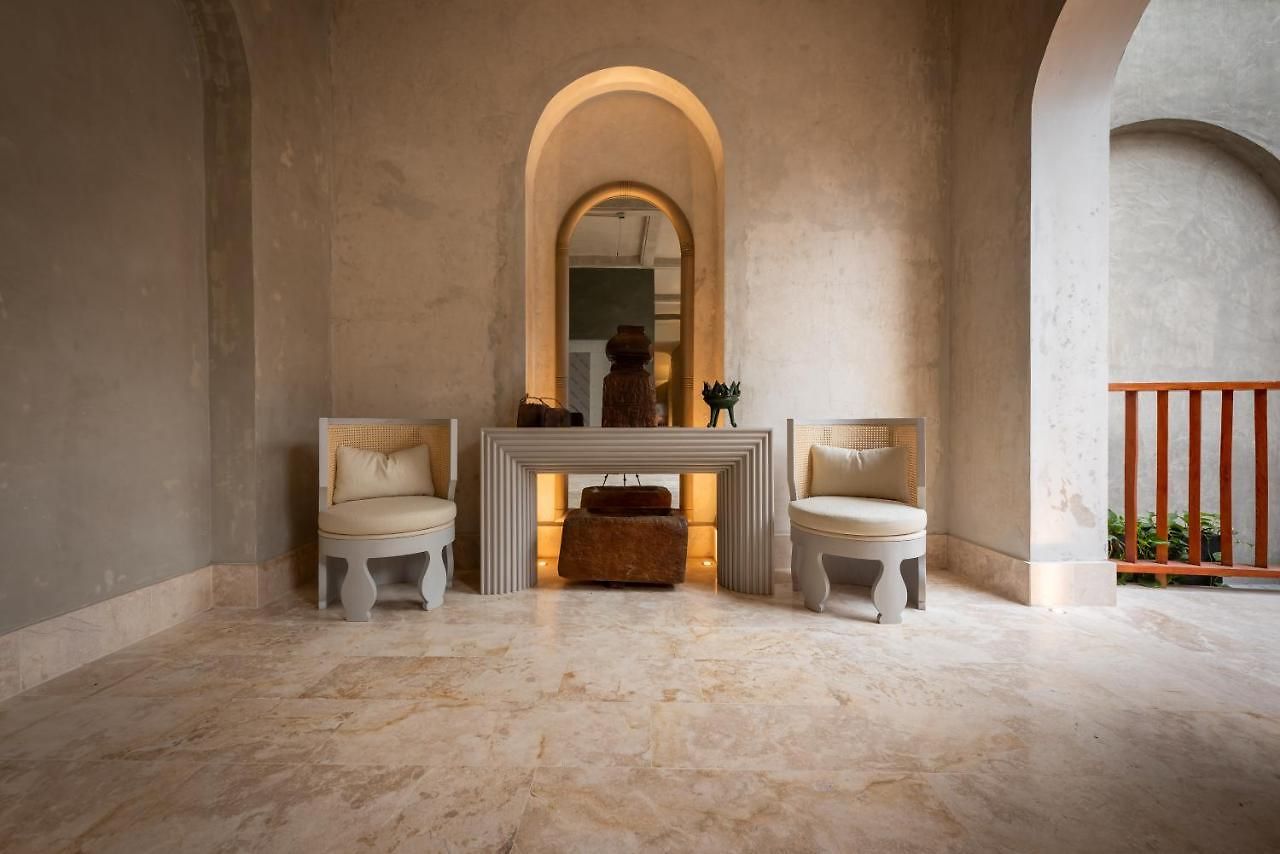 Cinco Boutique 5*