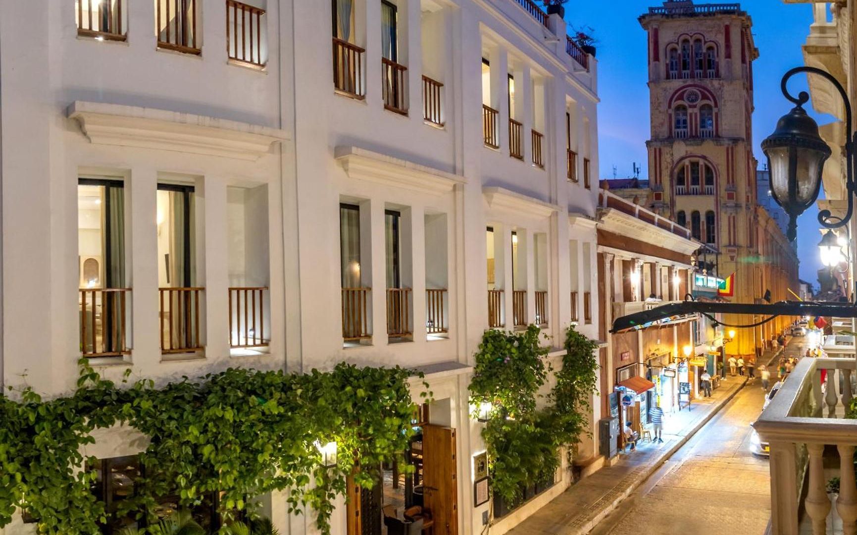 Cinco Boutique