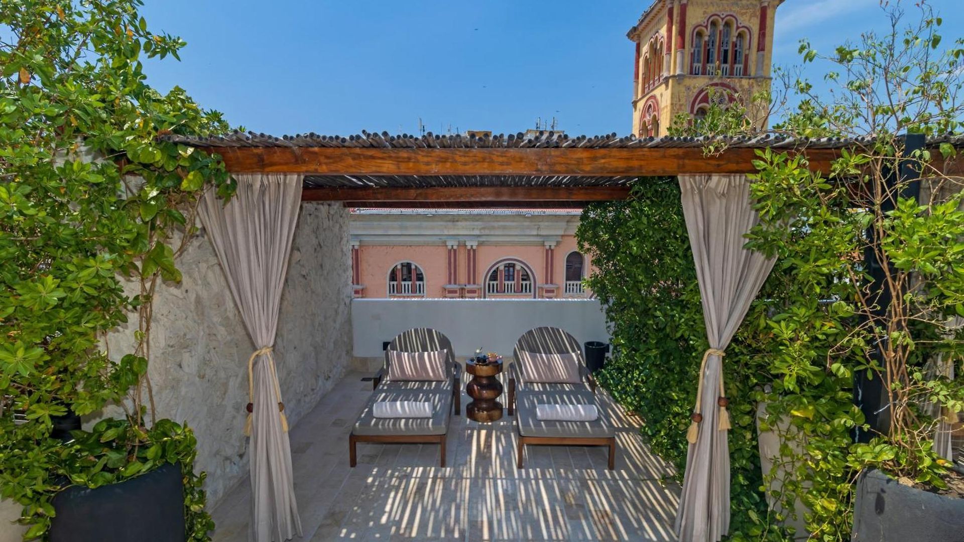 Cinco Boutique Cartagena
