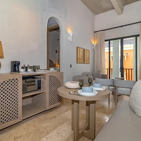 Hotel Cinco Boutique 5*