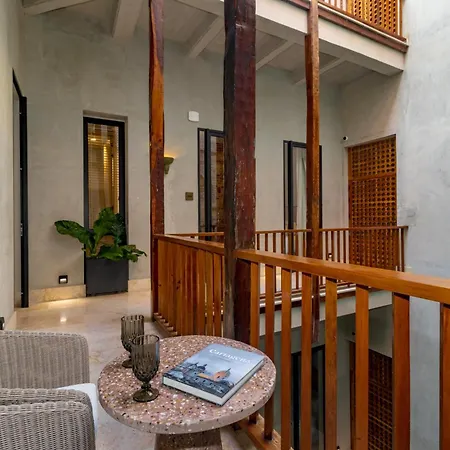 Hotel Cinco Boutique