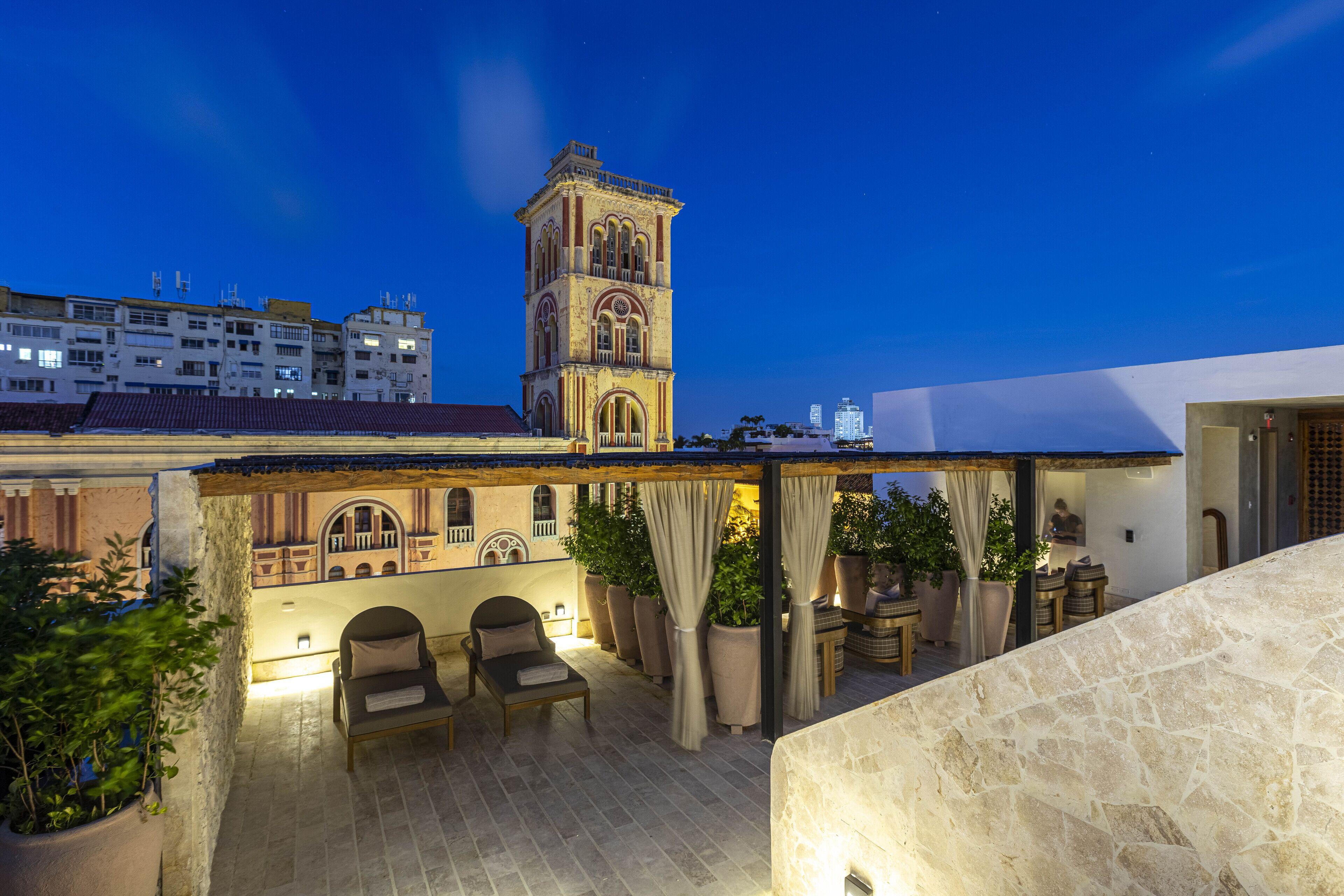 Cinco Boutique Hotel 5*