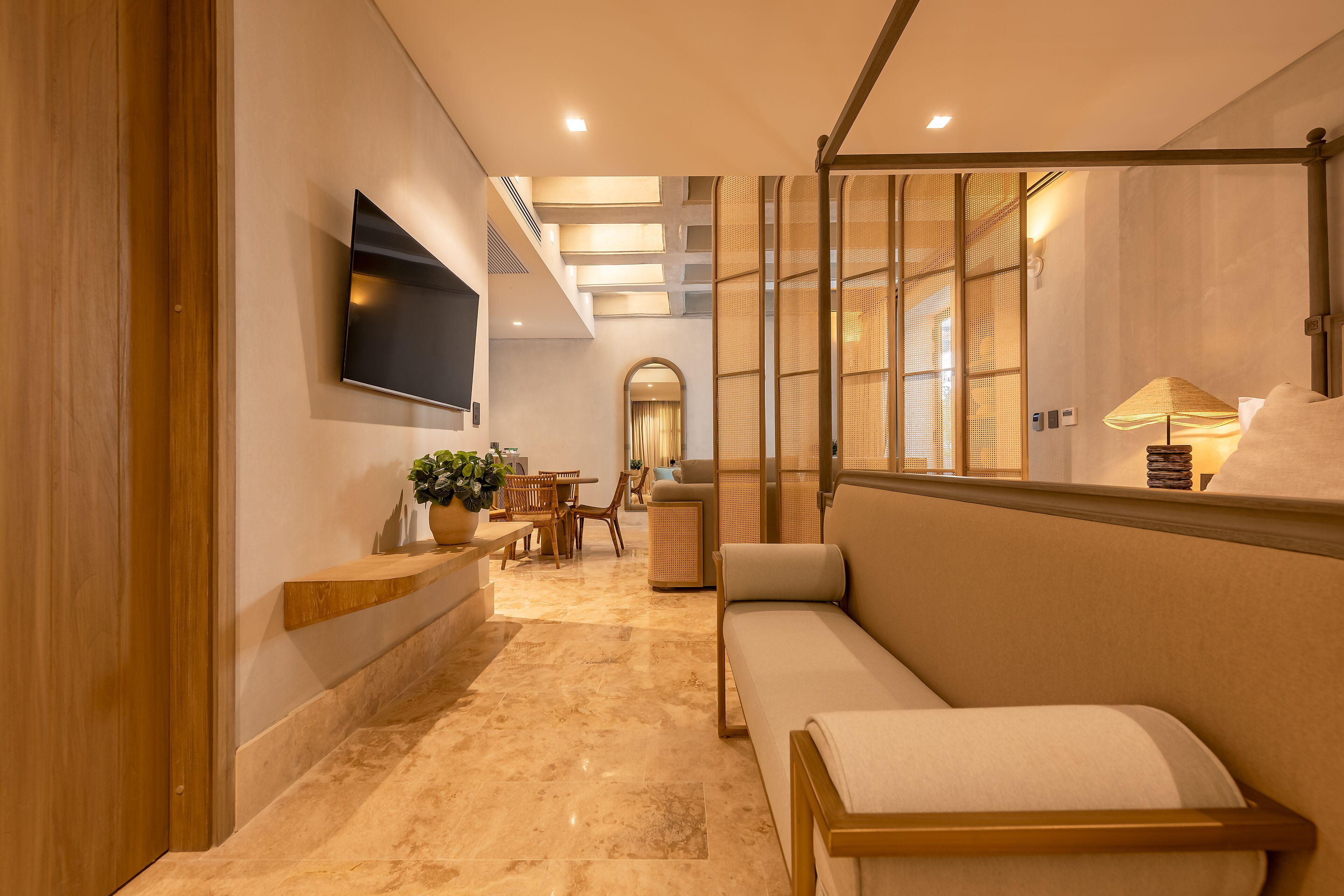 Cinco Boutique Hotel 5*